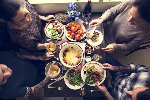 Grupo Adultos Una Cena — Foto de Stock