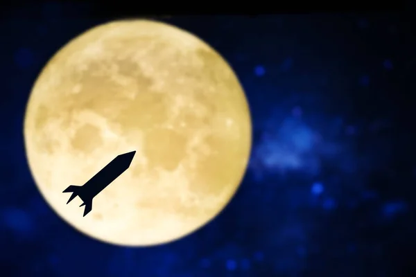 Rocket Silhouette Full Moon — Stock Photo, Image