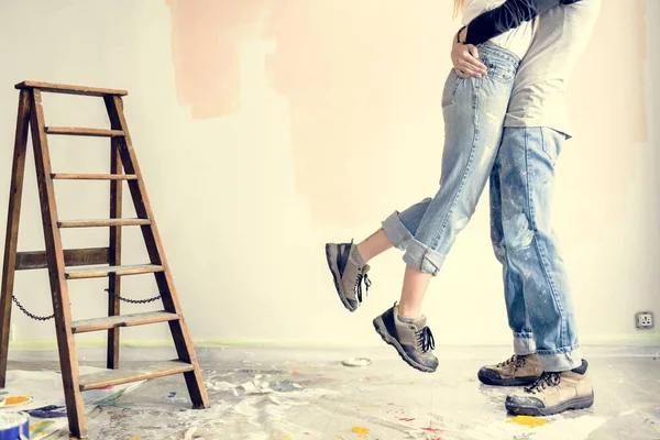 People Renovating House — Stock Photo, Image