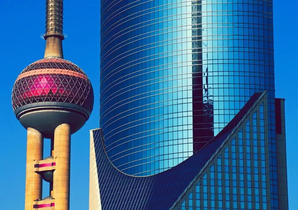 Orient Pearl Tower Distrito Financiero Pudong Shanghái —  Fotos de Stock