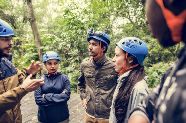 Takım oluşturma açık orman