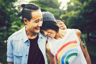 Asya lgbt çift aşık