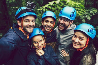 Takım oluşturma açık orman