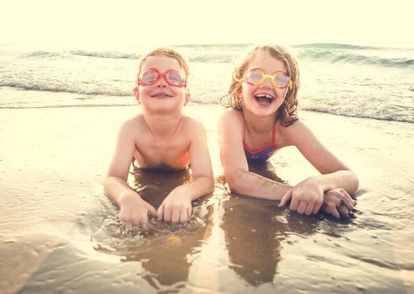 Little Brother Sister Having Fun Beach — Stock Photo, Image