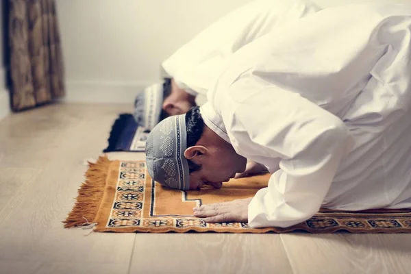 Prières Musulmanes Posture Sujud — Photo