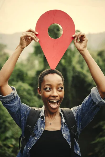 Femme Afro Américaine Avec Symbole Point Contrôle — Photo