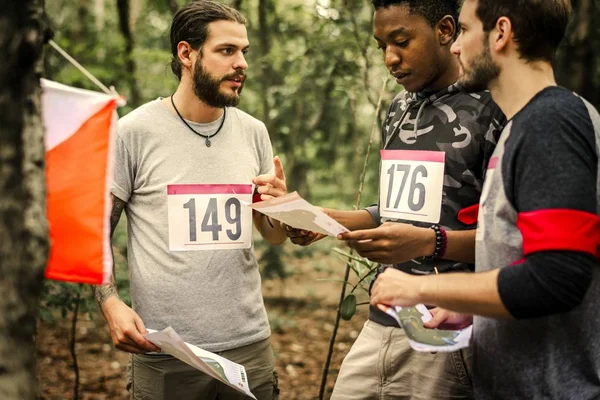 People Racing Orienteering Check Point — Stock Photo, Image