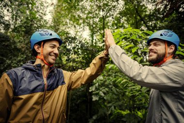 Takım oluşturma açık orman