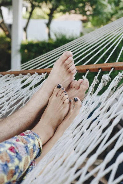 Couple Resting Together Hammock — Stock Photo, Image