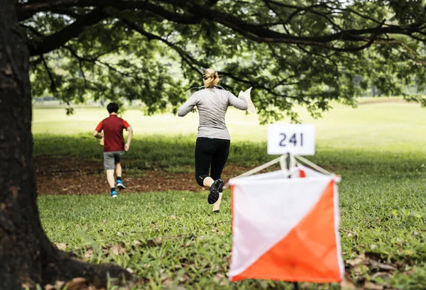 Outdoor Orientierungslauf Checkpoint Aktivität — Stockfoto