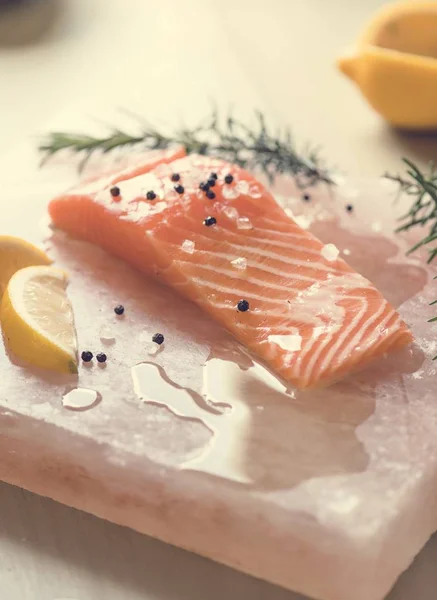 Salmone Fresco Con Timo Cibo Fotografia Ricetta Idea — Foto Stock