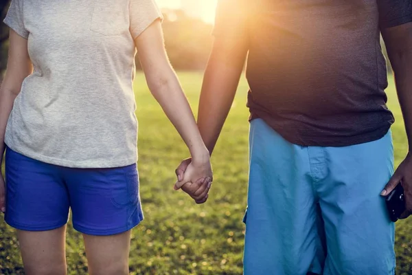 Par Har Roligt Tillsammans Parken — Stockfoto