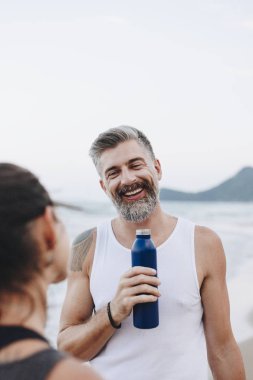 Suyla temasa adam içme suyu