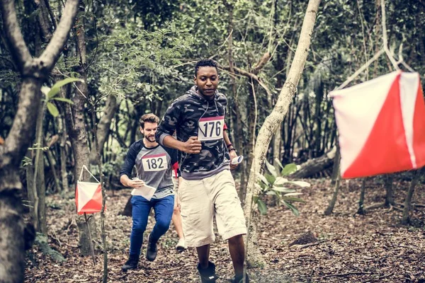 Outdoor Orientierungslauf Checkpoint Aktivität — Stockfoto