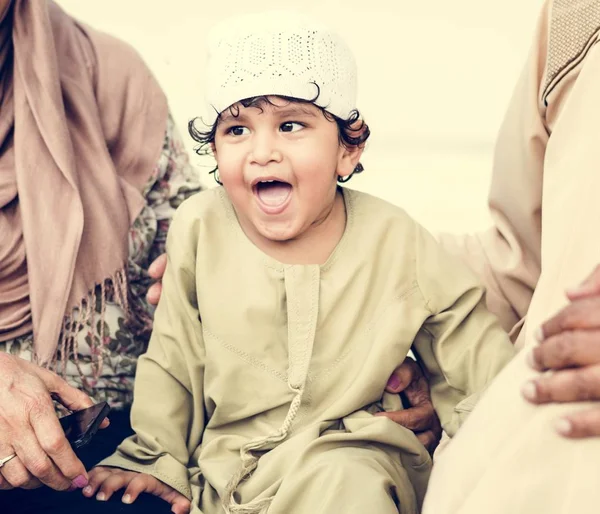 Muslim Grandparents Grandchild — Stock Photo, Image