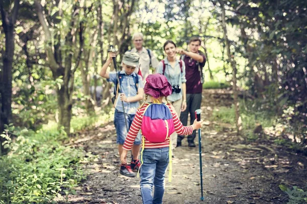 Family Hiking Forest — Stock Photo, Image