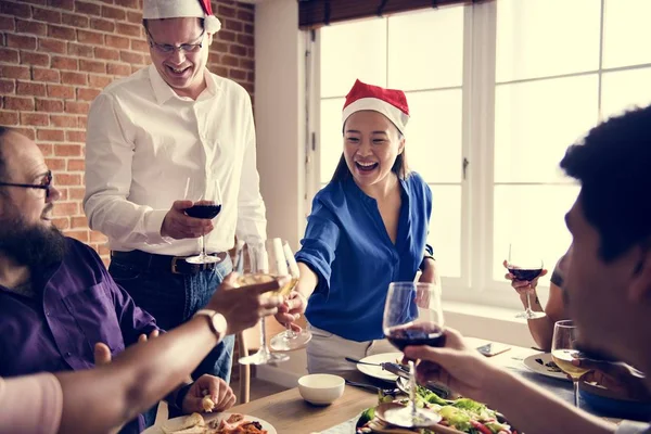 Friends Gathering Having Italian Food Together — Stock Photo, Image