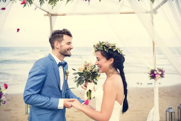 Genç Kafkas çiftin düğün günü