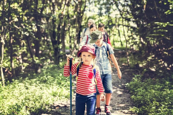 Family Hiking Forest — Stock Photo, Image