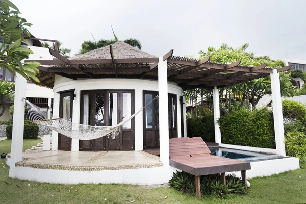 Resort Mit Pool Villa Einem Garten — Stockfoto