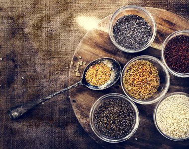 Bitki ve baharat baharat pişirme