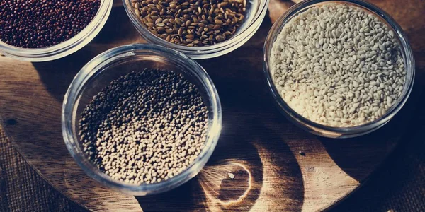 Bitki ve baharat baharat pişirme