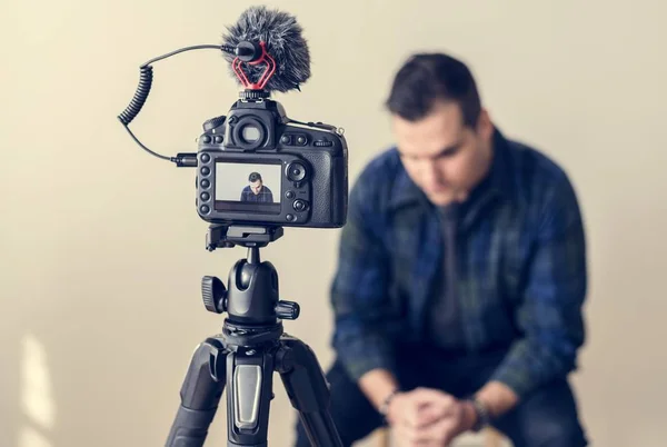 Tiro Foco Seletivo Vídeo Gravação Blogger Câmera — Fotografia de Stock