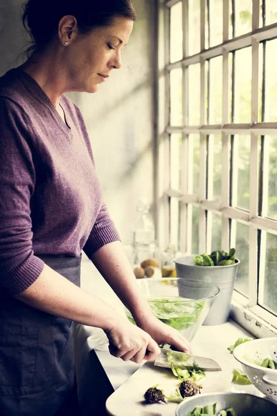 Closeup People Preparing Vegetable Cooked Kitchen — Stock Photo, Image