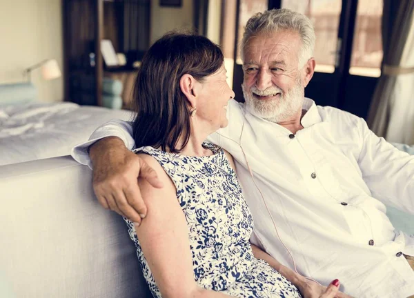 Couple Spending Holiday Resort — Stock Photo, Image