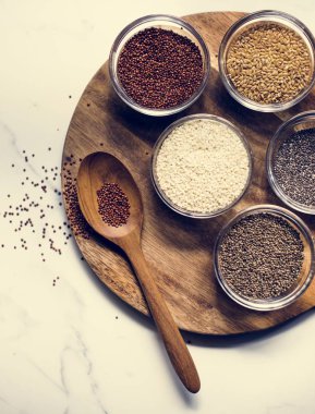 Bitki ve baharat baharat pişirme