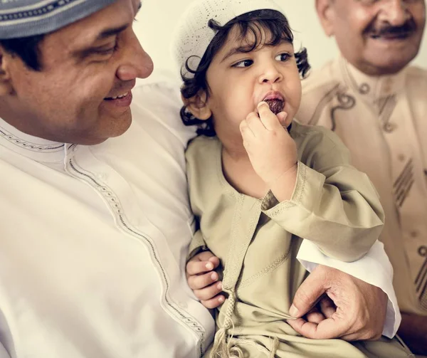 Muslim Little Boy His Family — Stock Photo, Image