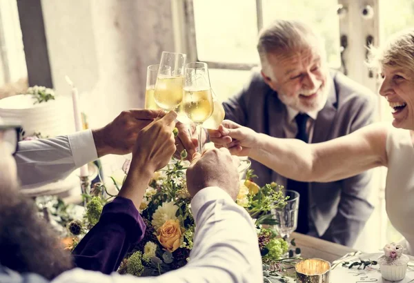 Ponte Noivo Dia Casamento — Fotografia de Stock