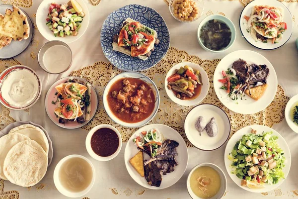 Comida Deliciosa Para Uma Festa Ramadã — Fotografia de Stock