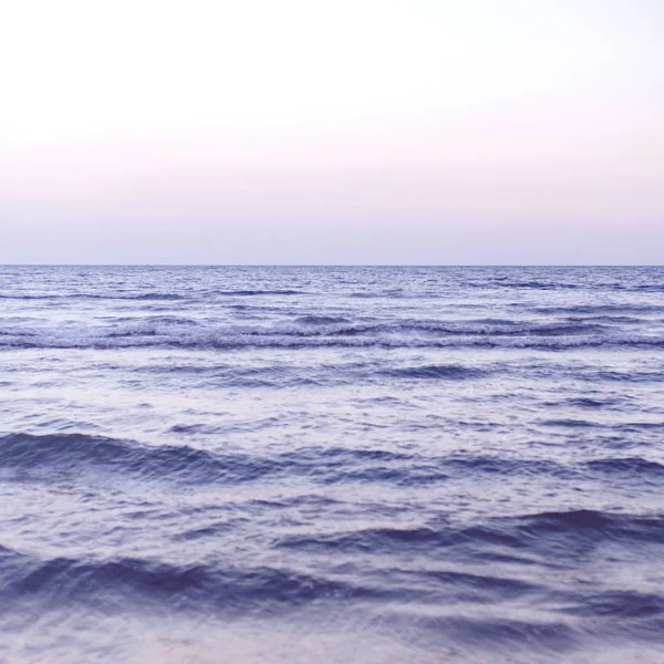 Vågor Ett Brett Blått Hav — Stockfoto
