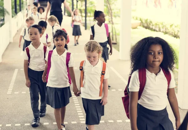 Crianças Felizes Escola Primária — Fotografia de Stock