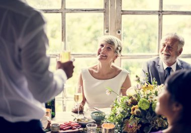 Köprü ve Damat Düğün günü