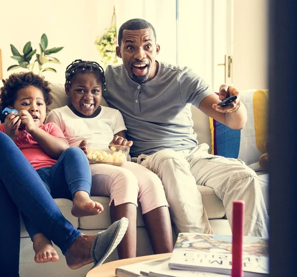 Famille Africaine Passer Temps Ensemble — Photo