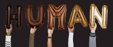 Balonlar kelime gösteren eller