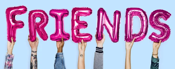 Balonlar word gösterilen eller