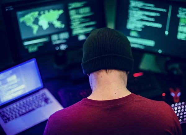 Beyaz adam kodlama üzerinde çalışma 