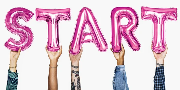 Başlangıç sözcük balonu holding eller