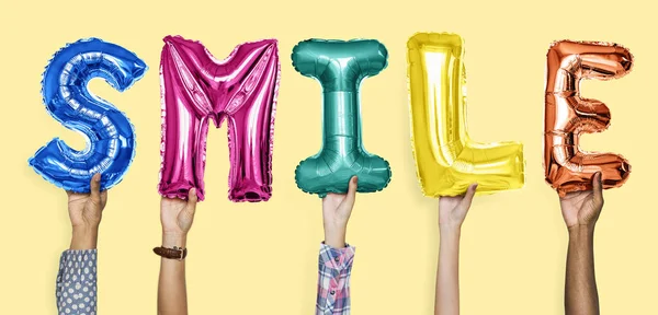 Manos Mostrando Sonrisa Globos Palabra — Foto de Stock