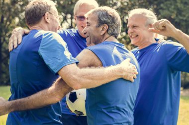 Olgun futbol oyuncuları takım