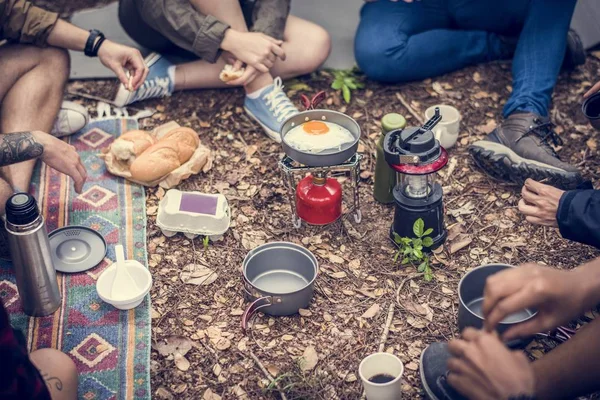 Friends Camping Forest Together — Stock Photo, Image