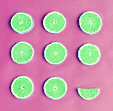 Renkli narenciye dilimleri havadan görünümü