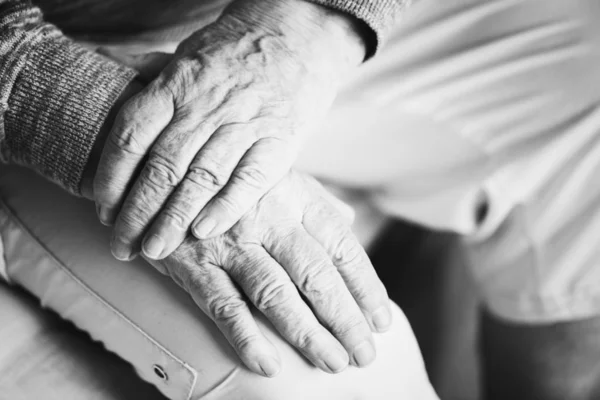 Closeup Wrinly Elderly Hands — Stock Photo, Image