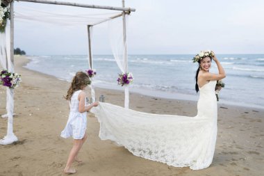 Genç Kafkas çift ' s düğün günü