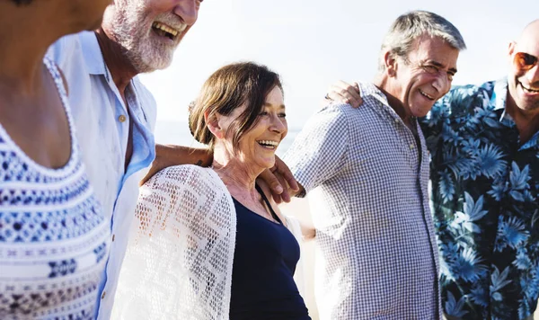 Group Seniors Beach — Stock Photo, Image