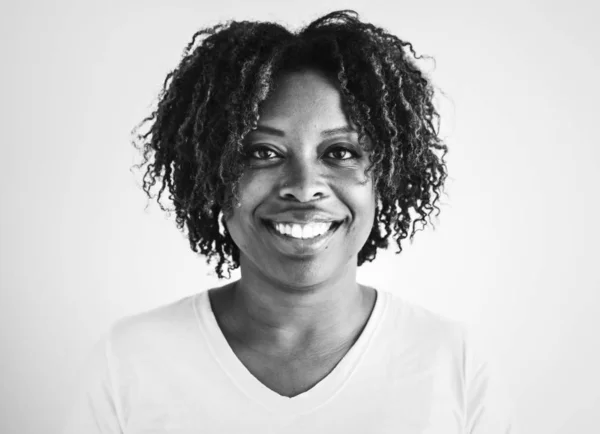 Afrikalı Amerikalı Bir Kadının Portresi — Stok fotoğraf
