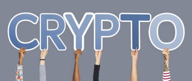 Kelime şifre oluşturan mavi mektupları holding eller